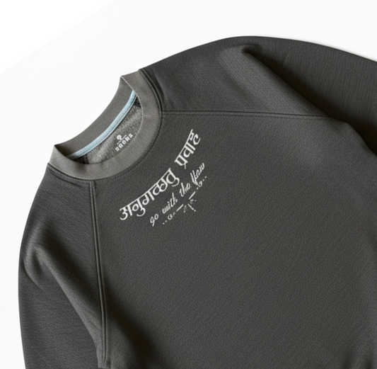 anugachchhatu pravaha Lightweight sweatshirt